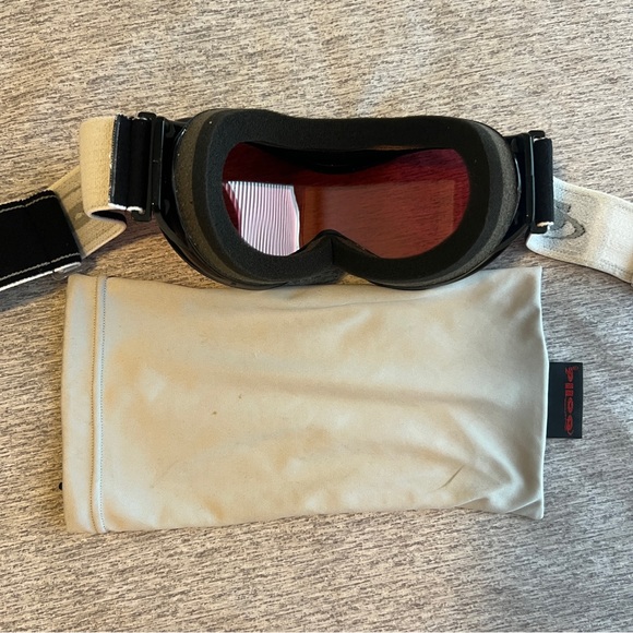 Bolle snow goggles - Picture 2 of 2